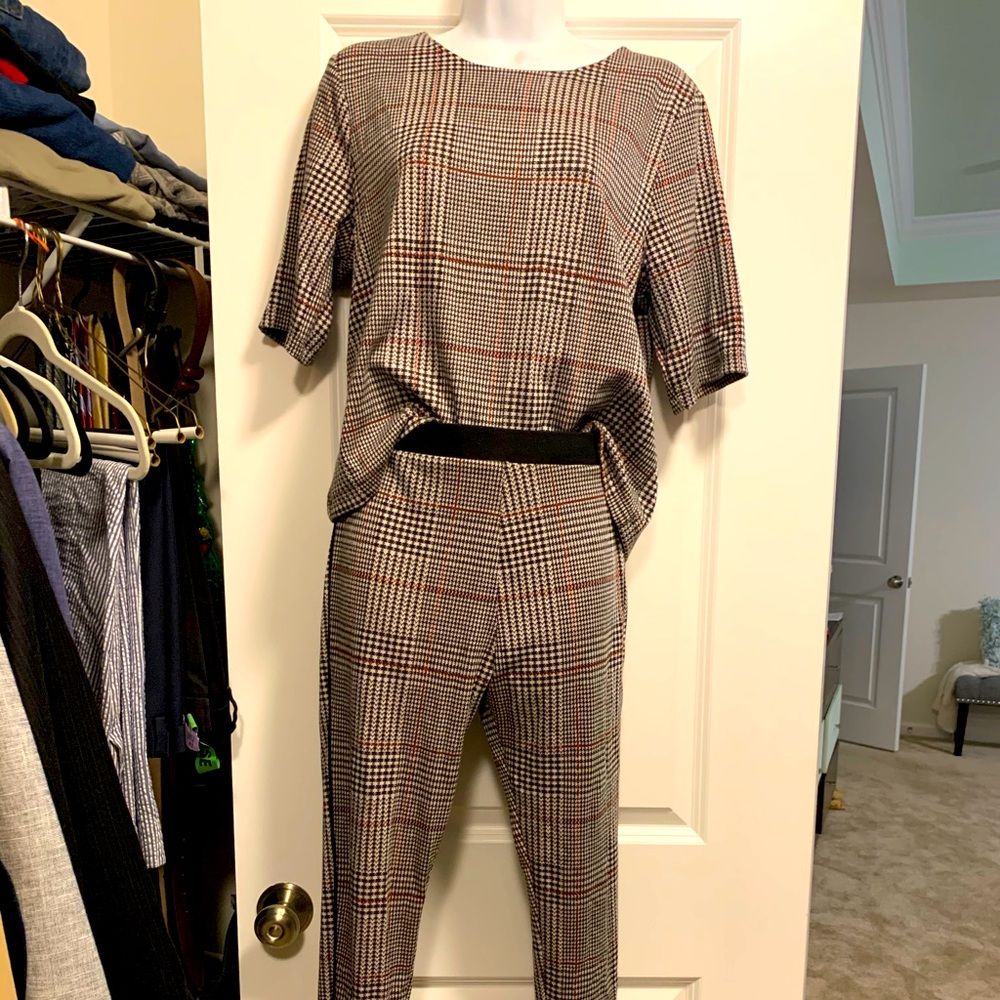 Top shop matching top and bottom set